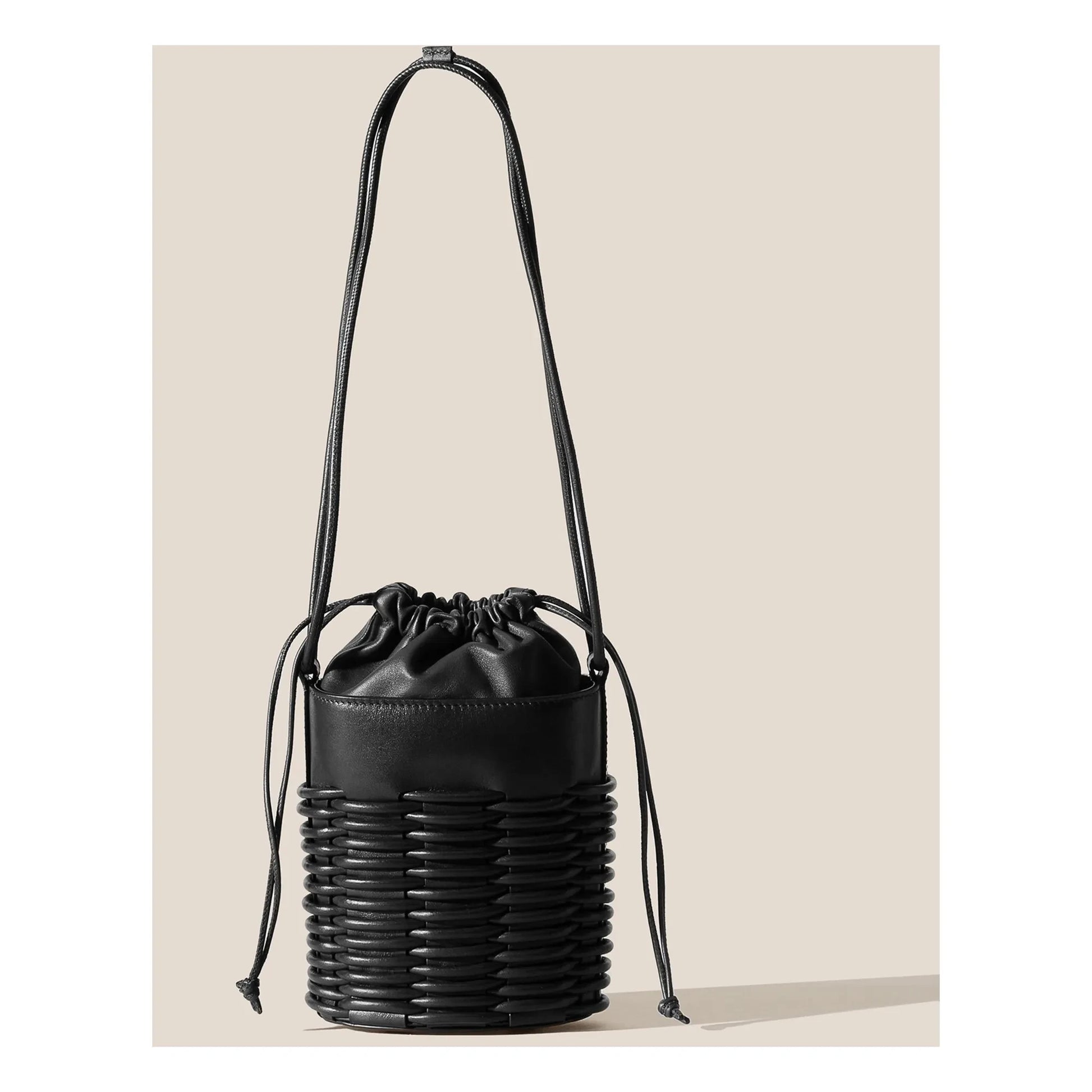 Hereu - Pinar Bucket Bag  | Black