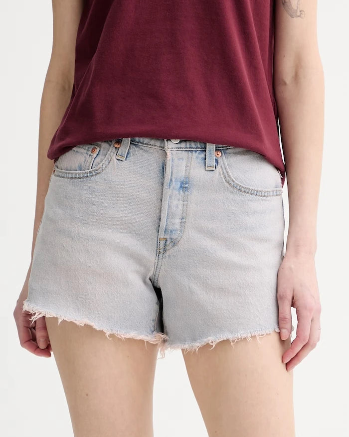Levi's kadın denim şort 501® CURVE