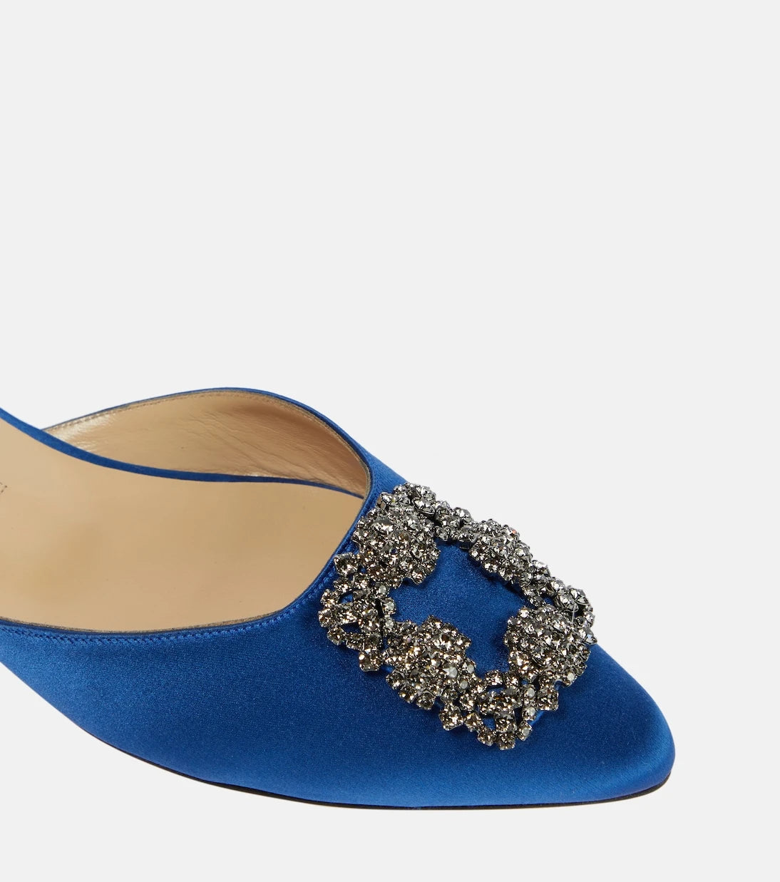 Manolo Blahnik - Hangisimuflat embellished satin mules