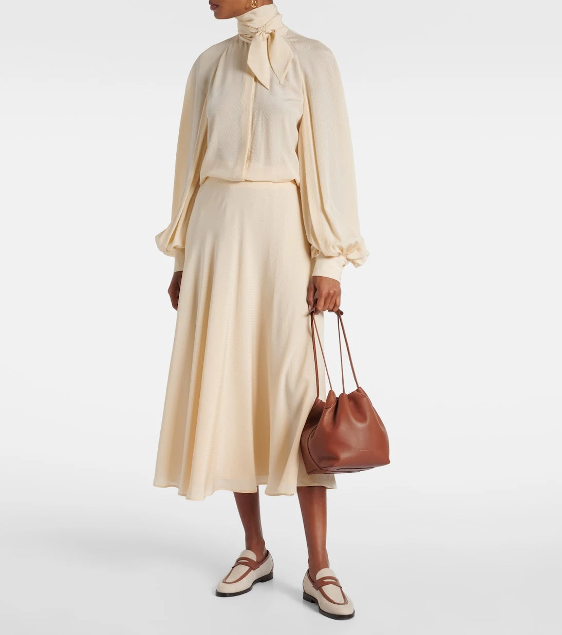 Loro Piana - Bale Softy Small leather bucket bag