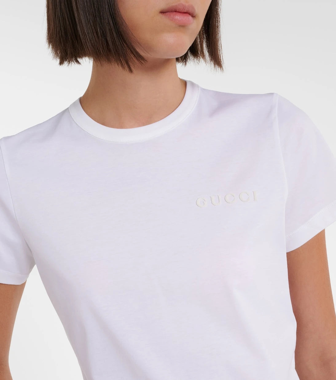 Gucci - تي شيرت من قطن الجيرسيه
