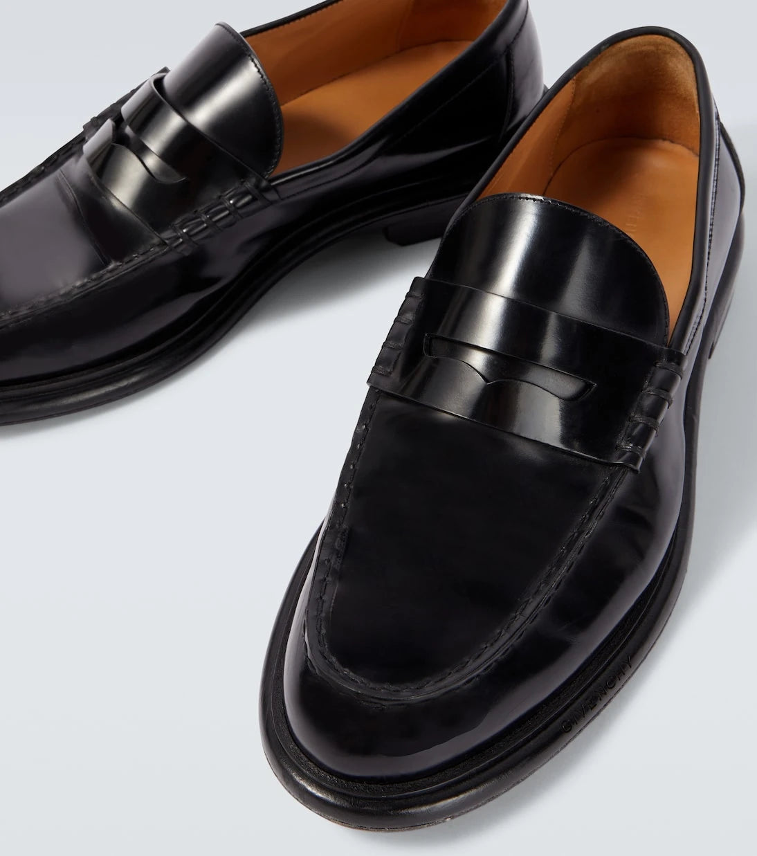 Givenchy - Gent leather penny loafers