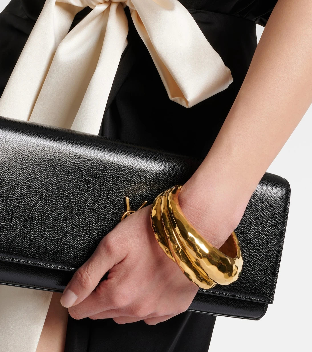 Saint Laurent - İç içe geçmiş kelepçe bileklik