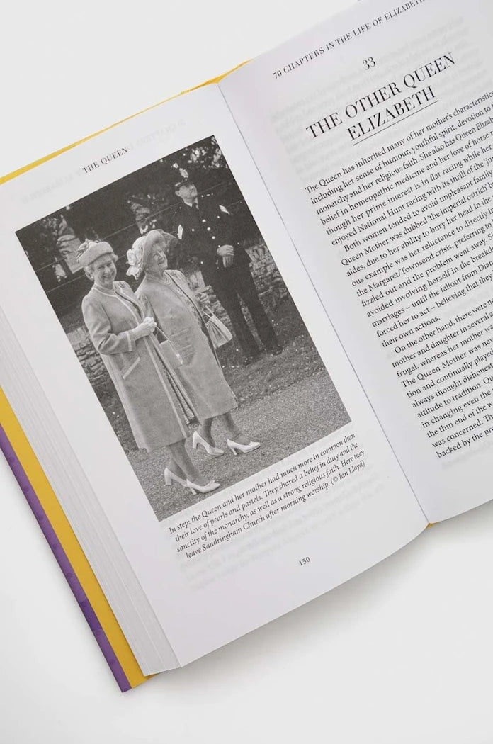 Книга The History Press Ltd The Queen, Ian Lloyd
