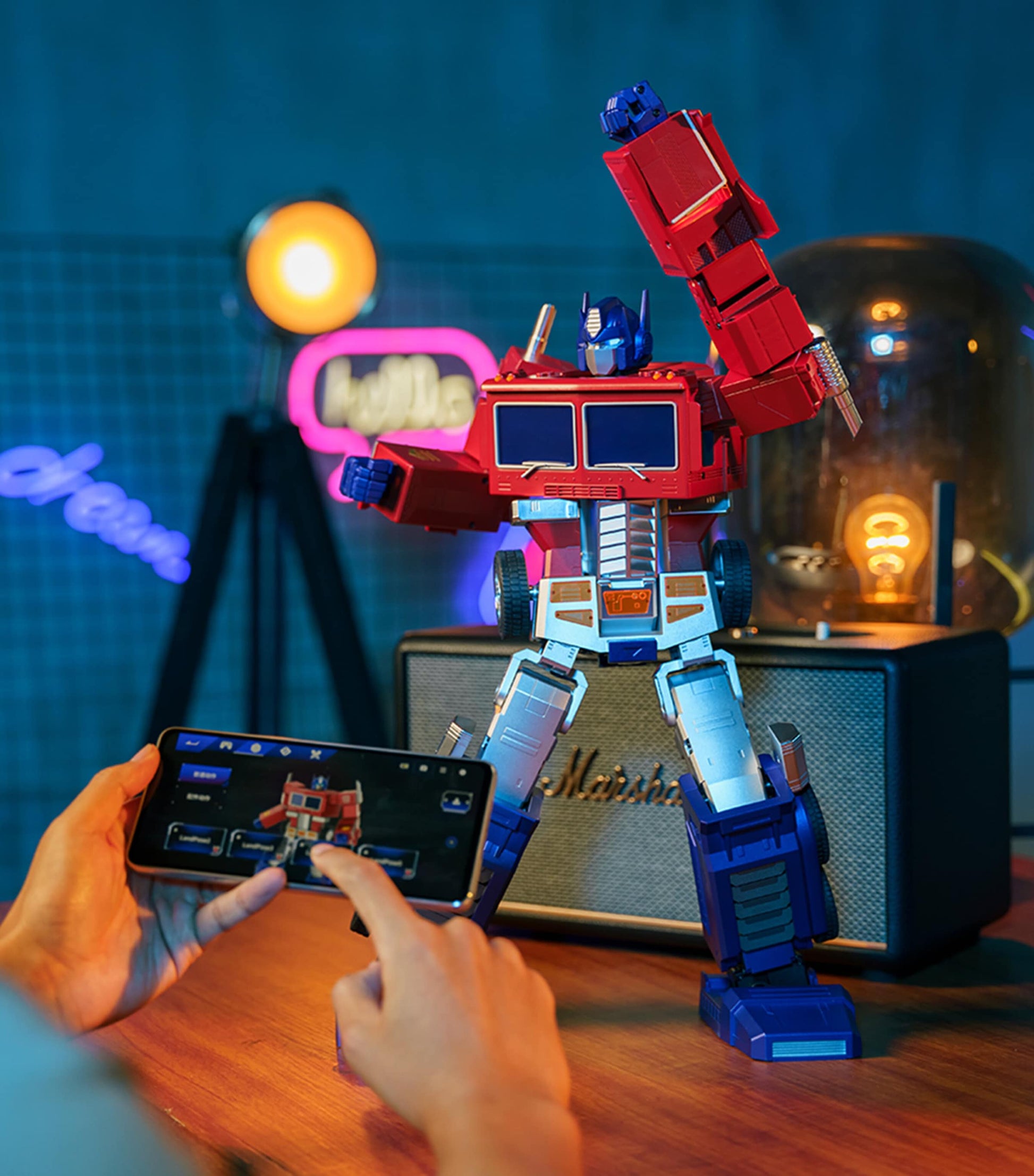 Elite Optimus Prime Robot Toy