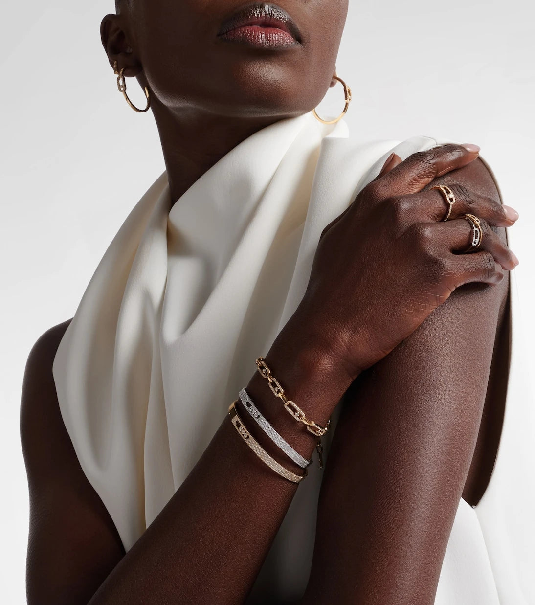 Messika - Move Noa KM 18kt gold bangle with diamonds
