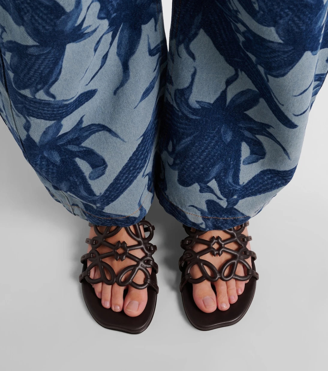 Loewe - Paula's Ibiza Petal Anagram leather sandals