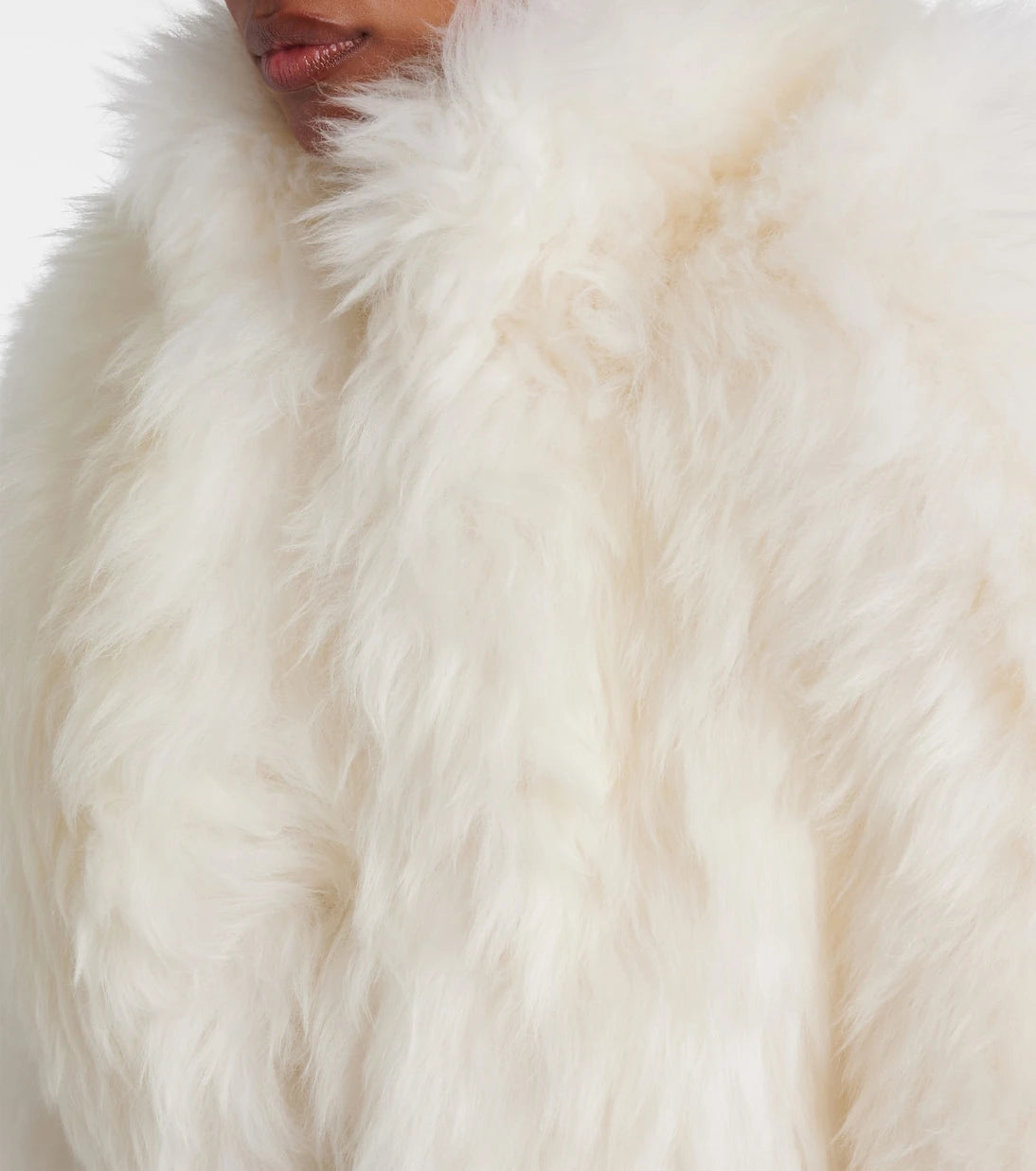 Alaïa - Cropped shearling jacket