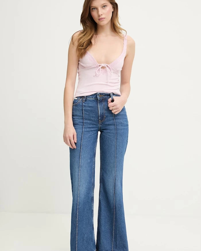 Guess Jeans Kadın Kısa Üst