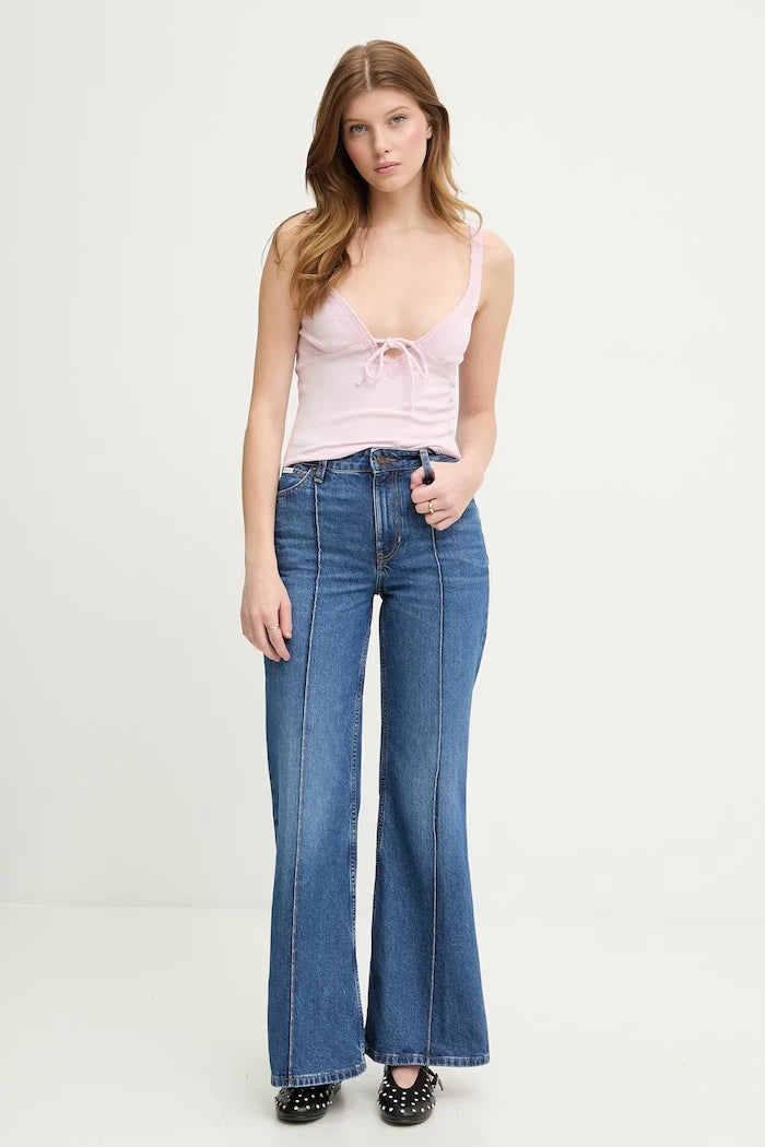 Guess Jeans Kadın Kısa Üst
