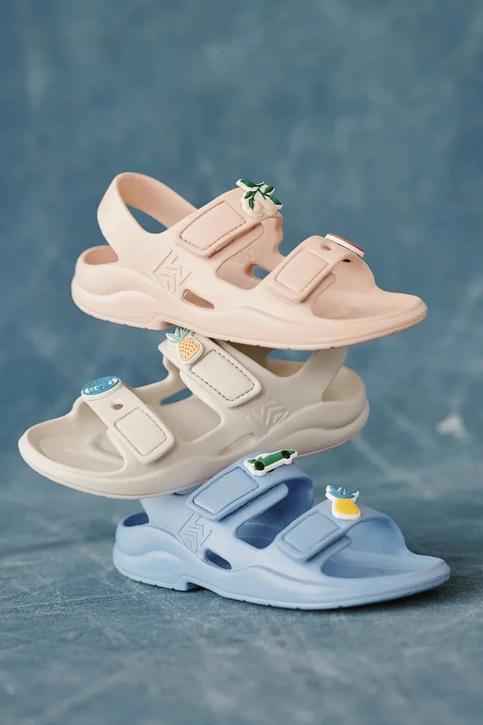 Liewood çocuklar için açık topuklu sandalet ayakkabı Lilo Sandals with Charms