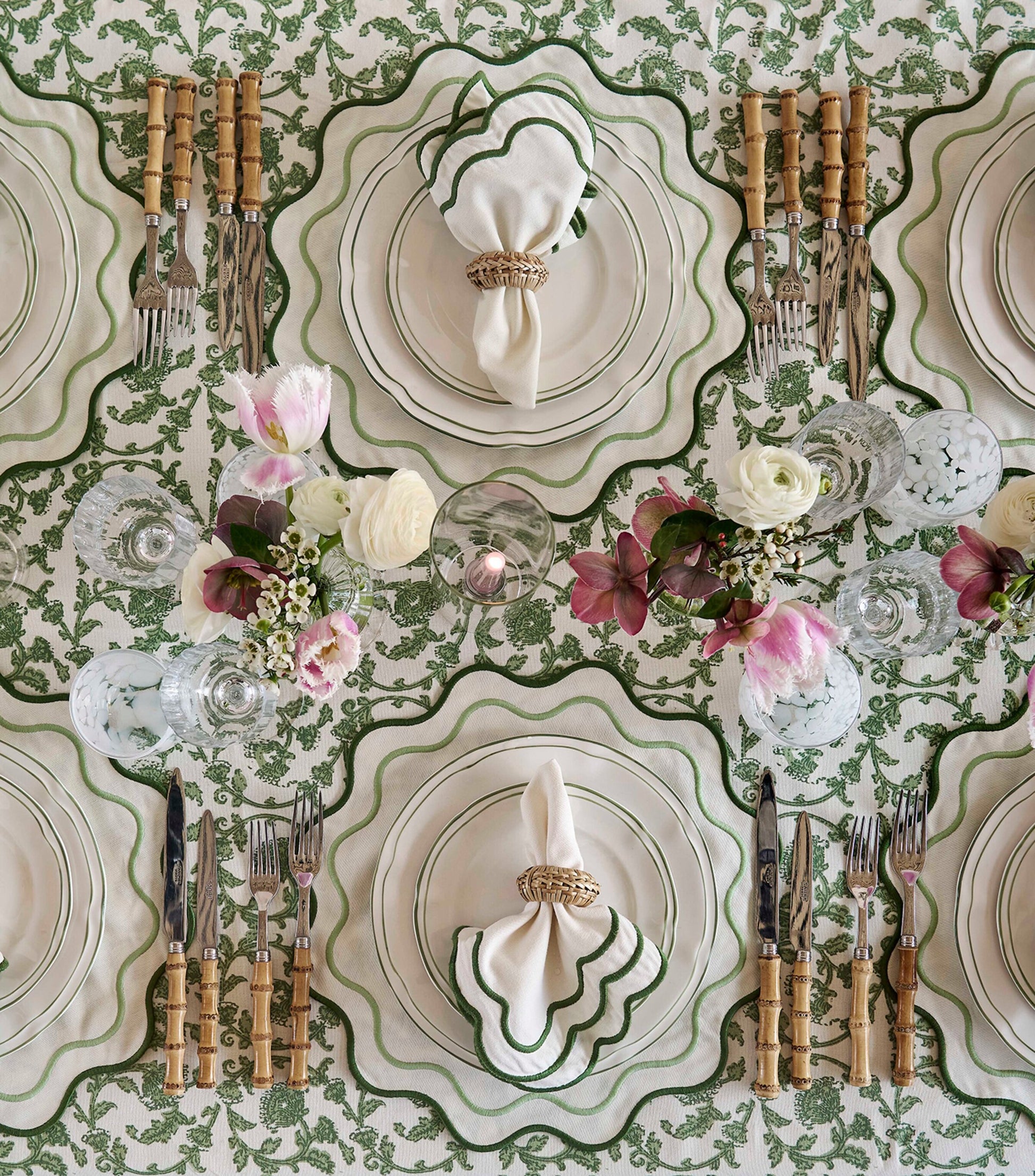 Maison Margaux Set of 4 Apple Napkins (50cm x 50cm)