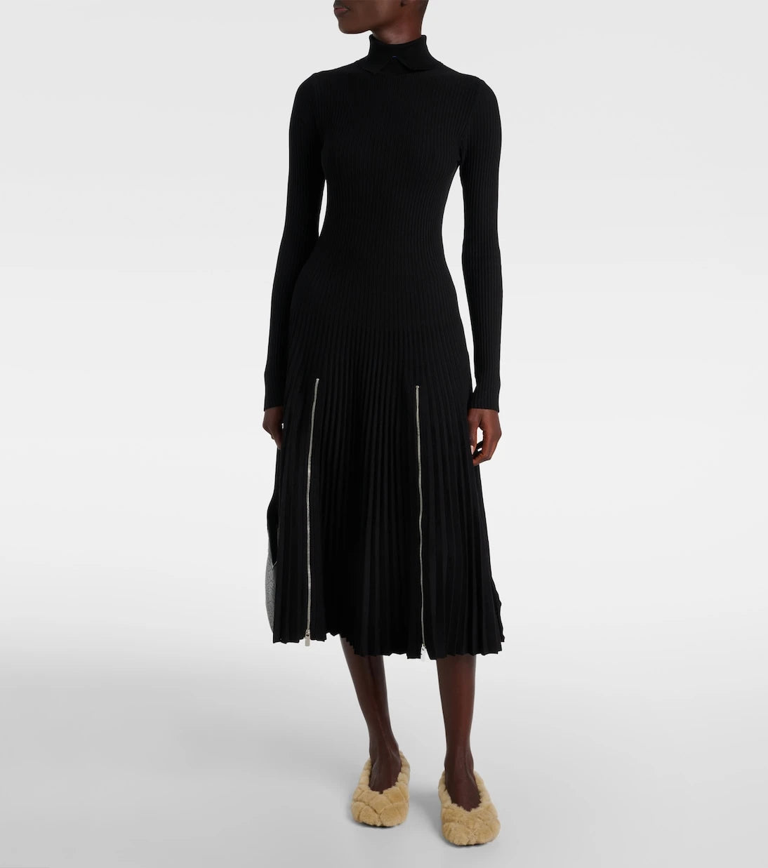 Burberry - Baby quilted shearling ballet flats