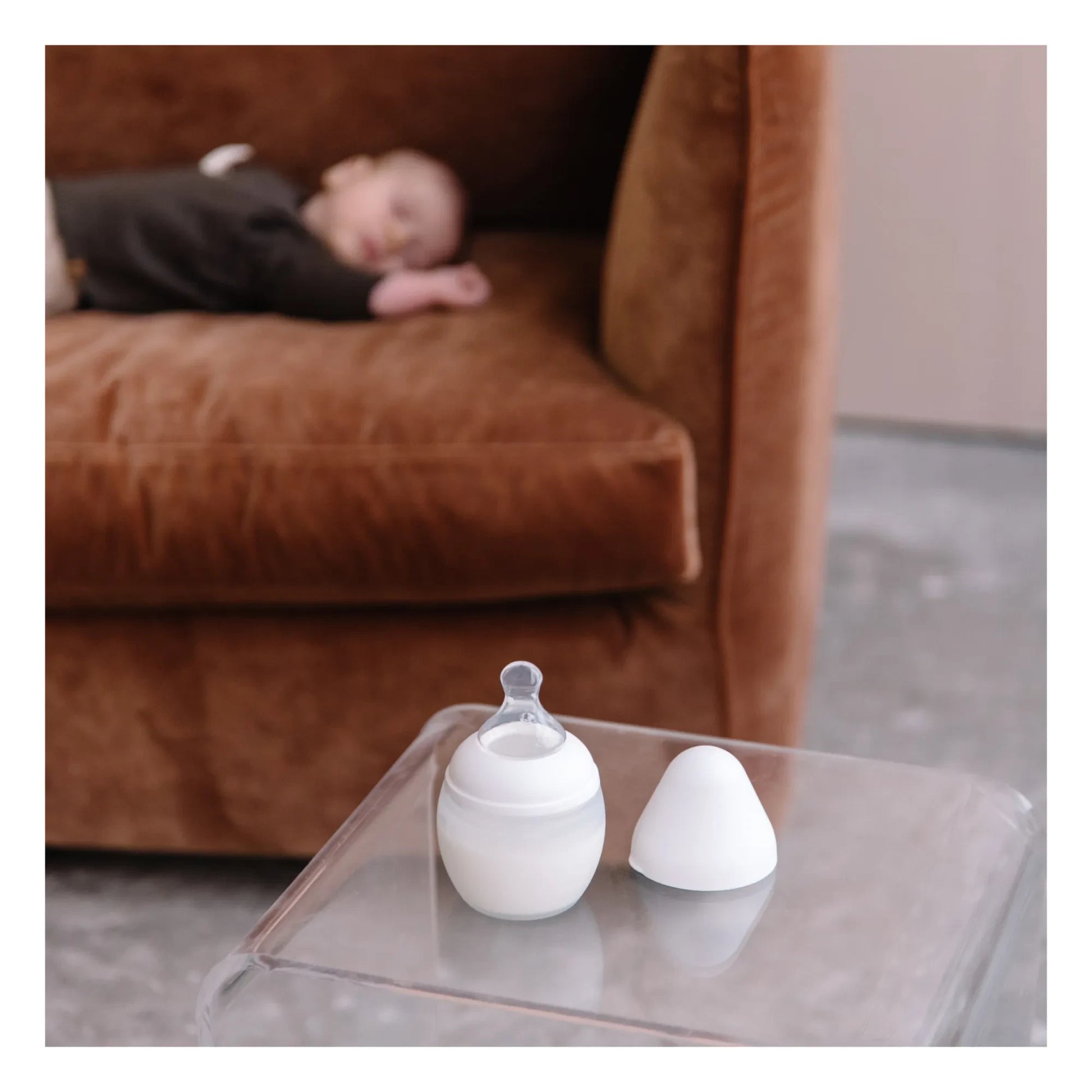 Elhée - Baby bottle in medical grade silicone