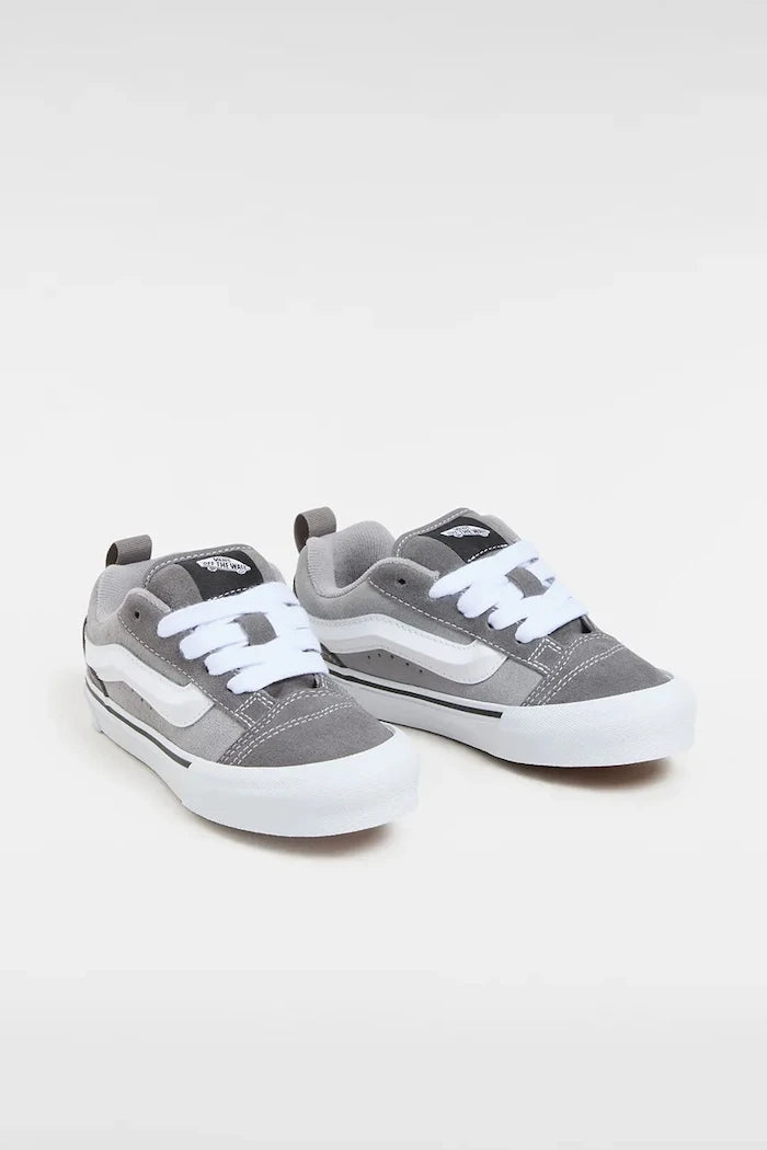 Детски велурени кецове Vans Knu Skool