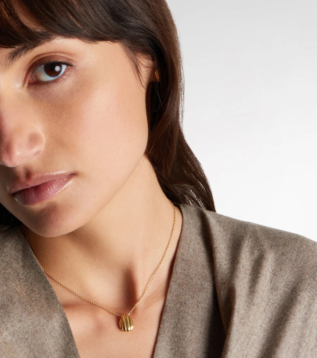 Pamela Zamore - Eos Small 18kt gold pendant necklace