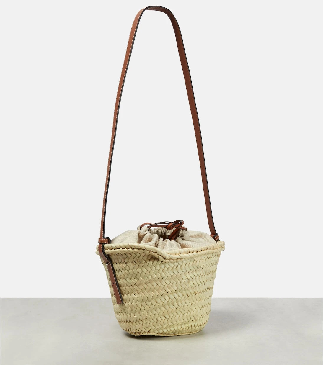 Loewe - Paula's Ibiza Anagram woven shoulder bag
