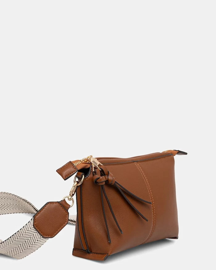 Medicine suni deri crossbody kadın çantası