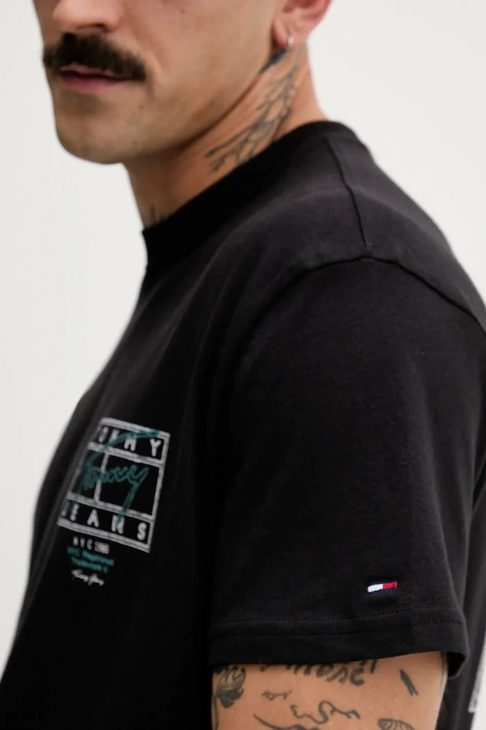 Tommy Jeans Pamuklu Tişört