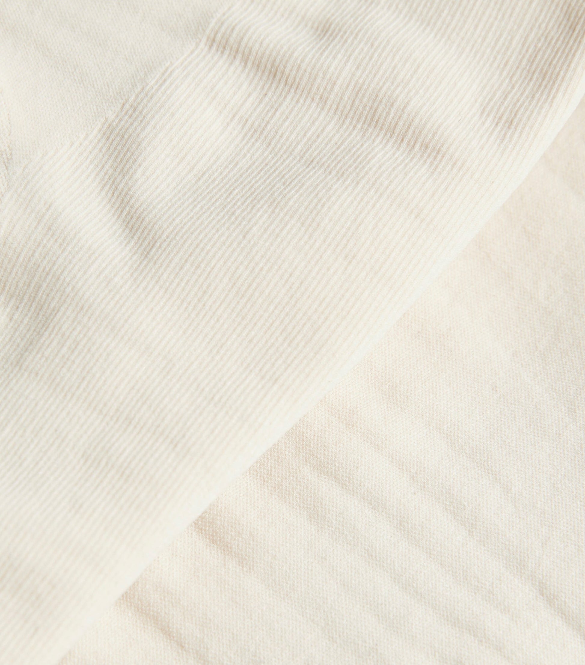 Skims Nude Seamless Sculpt Mid-Thigh Shorts