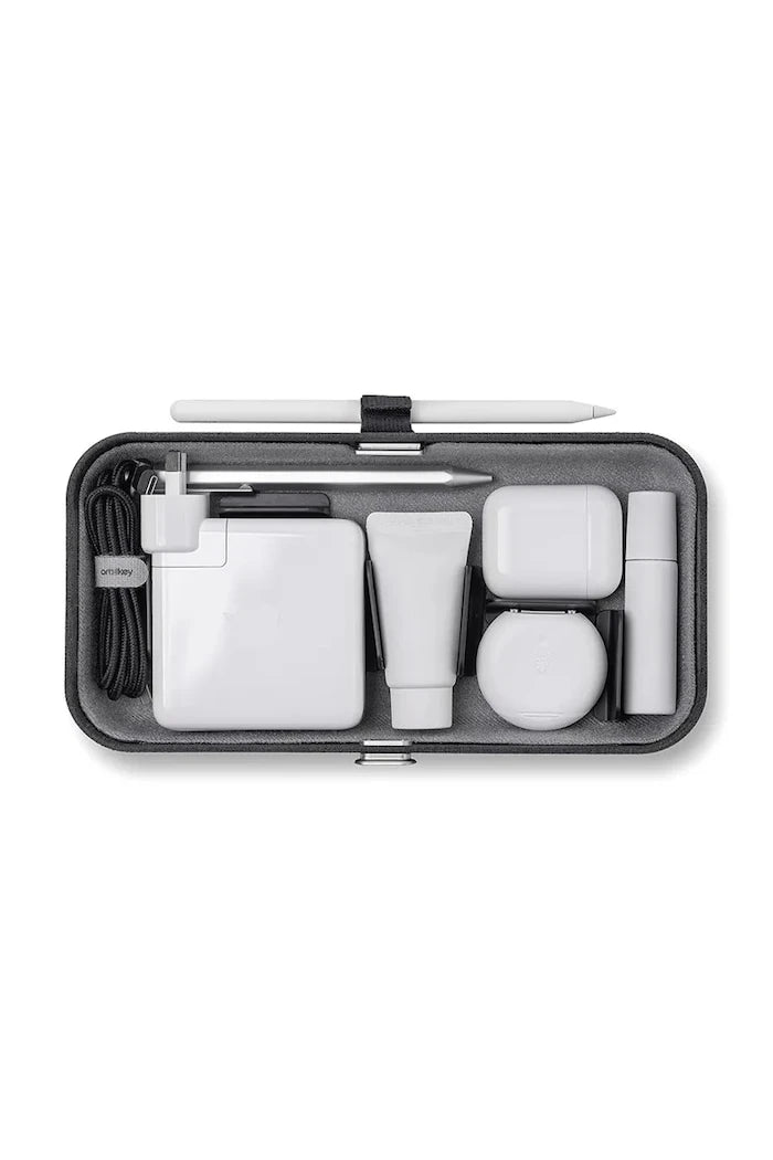 Kablosuz şarj fonksiyonlu taşınabilir ofis düzenleyici Orbitkey Nest v2 24 x 12 x 5 cm