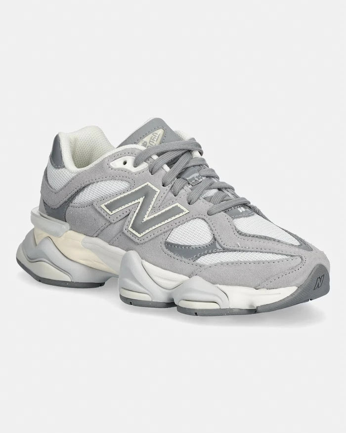 New Balance 9060 Kadın Spor Ayakkabı