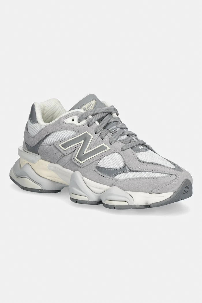 New Balance 9060 маратонки дамски
