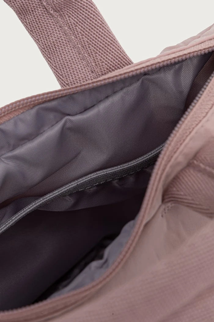 adidas Performance kadın çantası