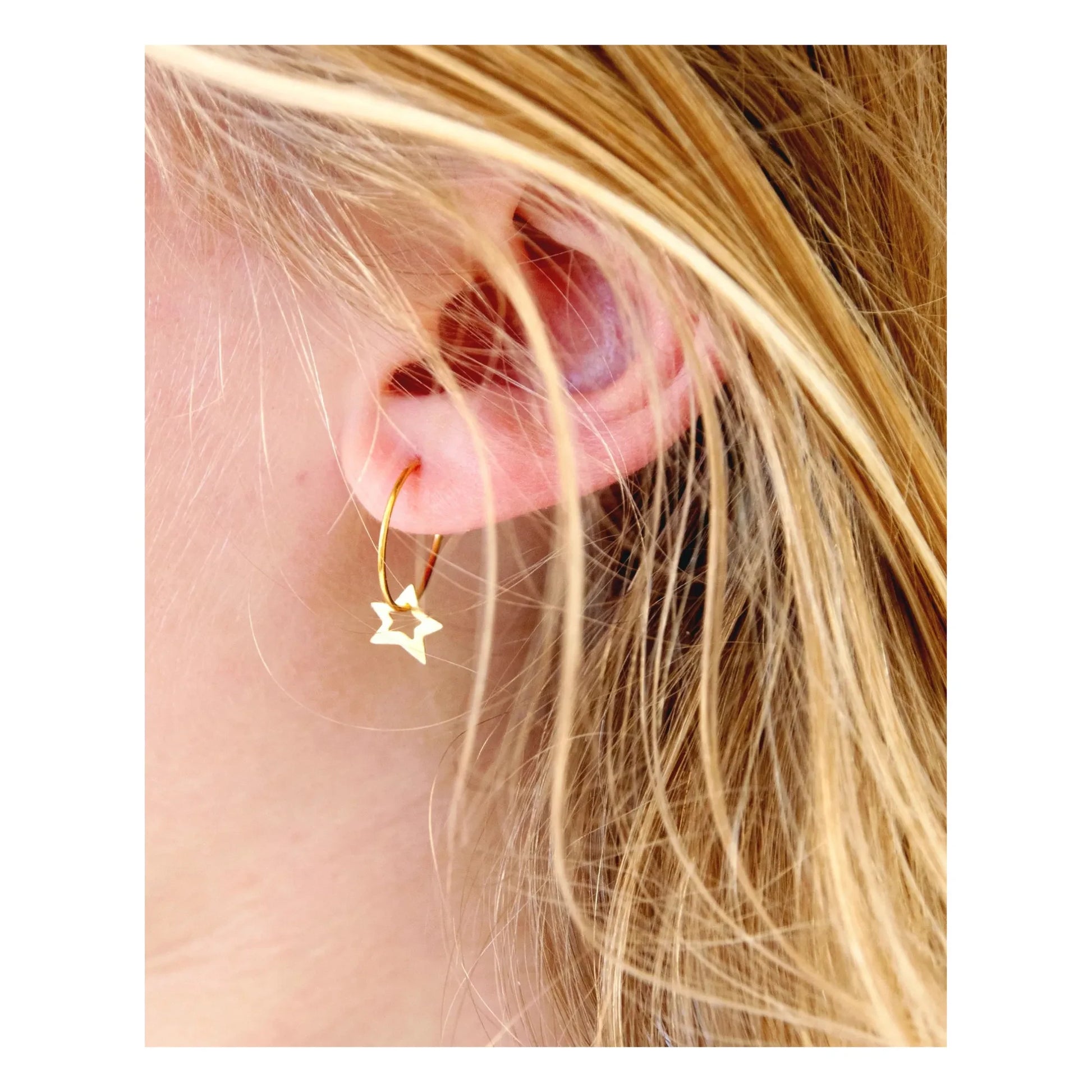 Adorabili - Small Star Hoops x Smallable | Gold