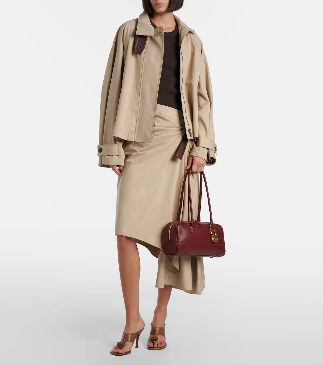 Loewe - حقيبة كتف أمازونا 31 جلد