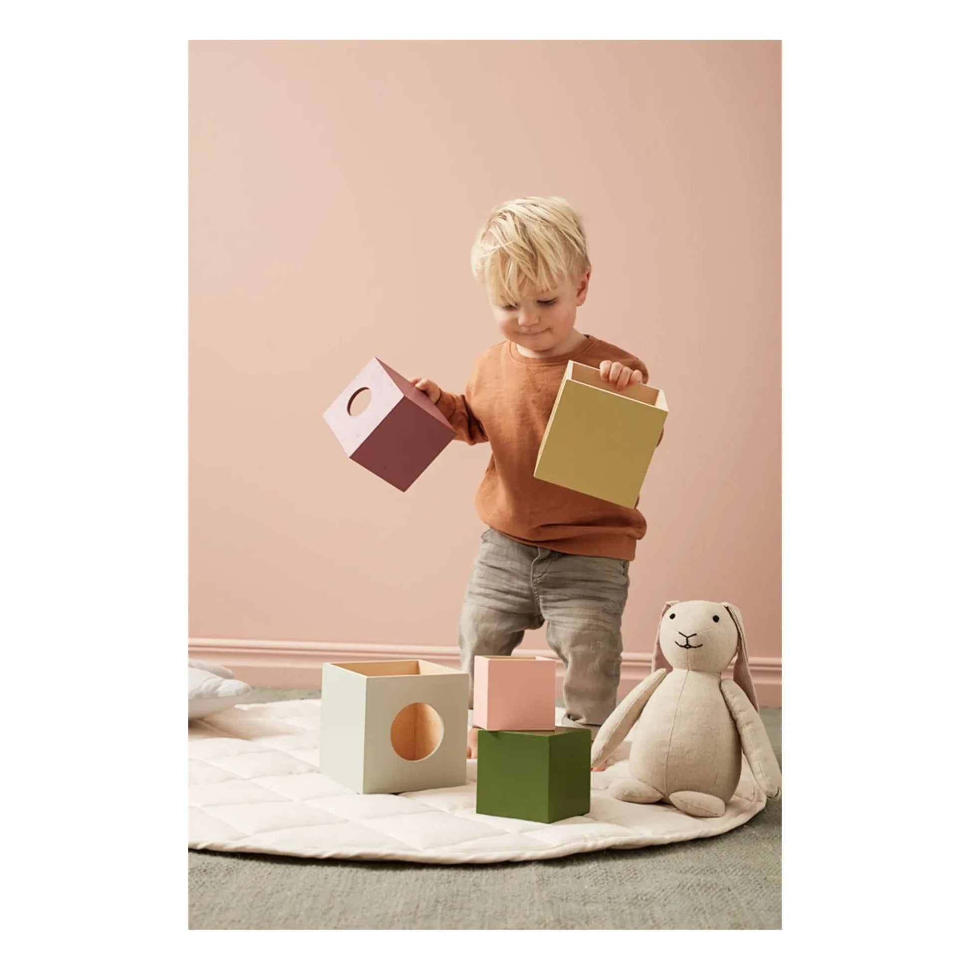 Kid's Concept - Edvin Wooden Stacking Cubes