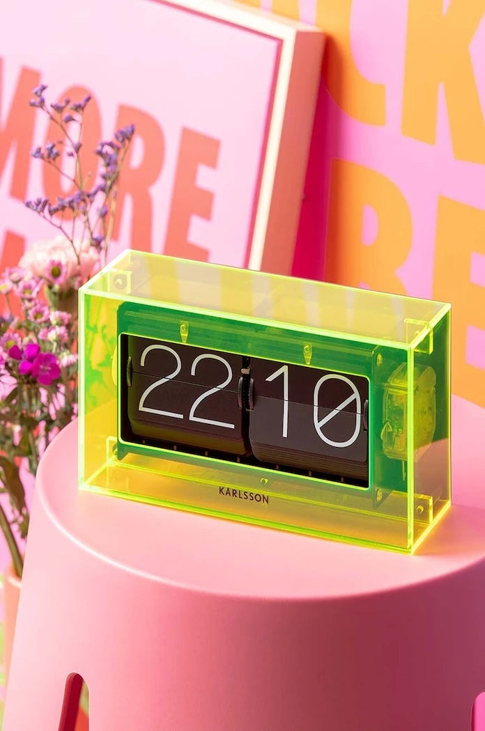 Флип часовник Karlsson Boxed Flip