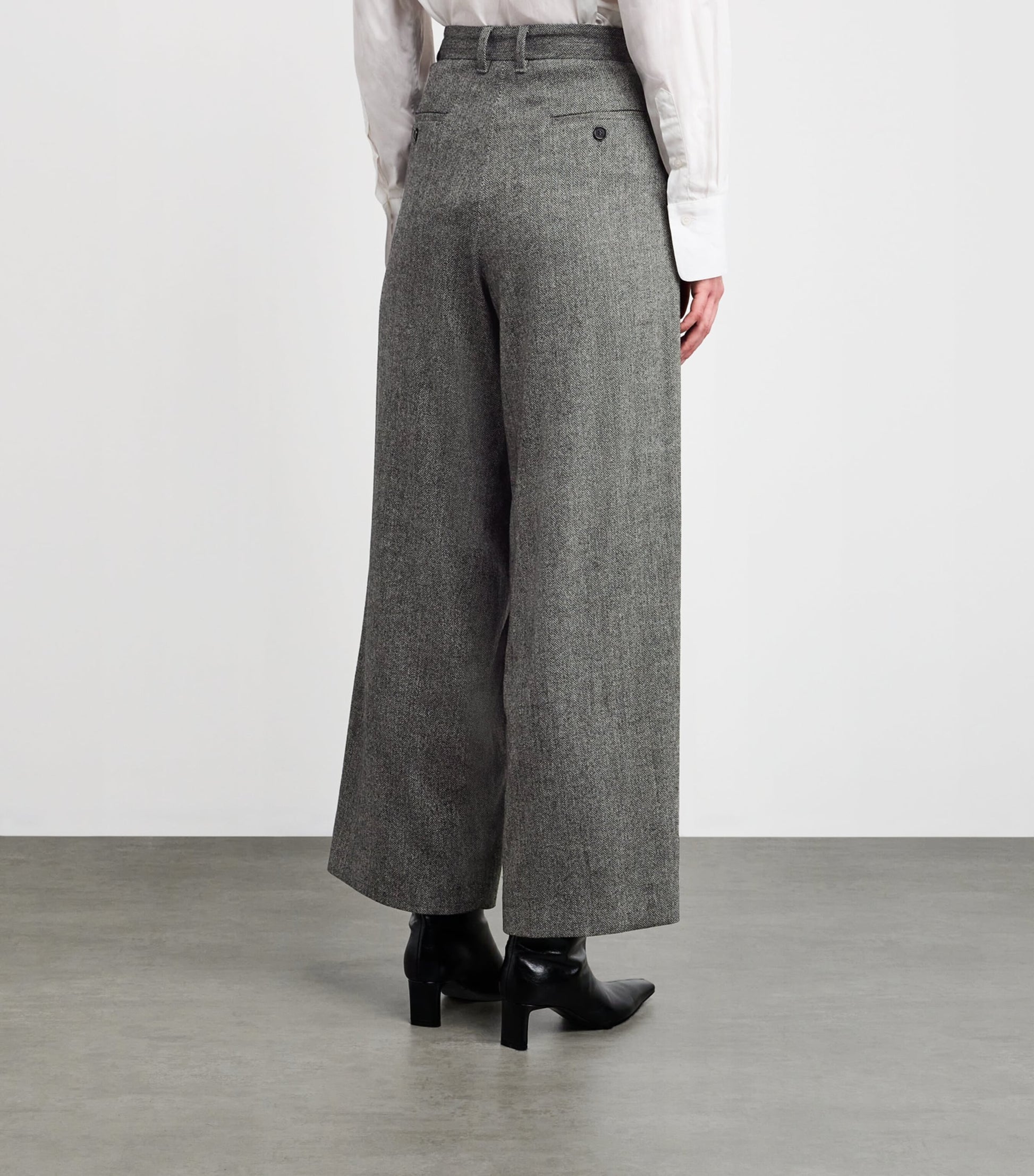 Virgin Wool-Blend Herringbone Trousers BLACK