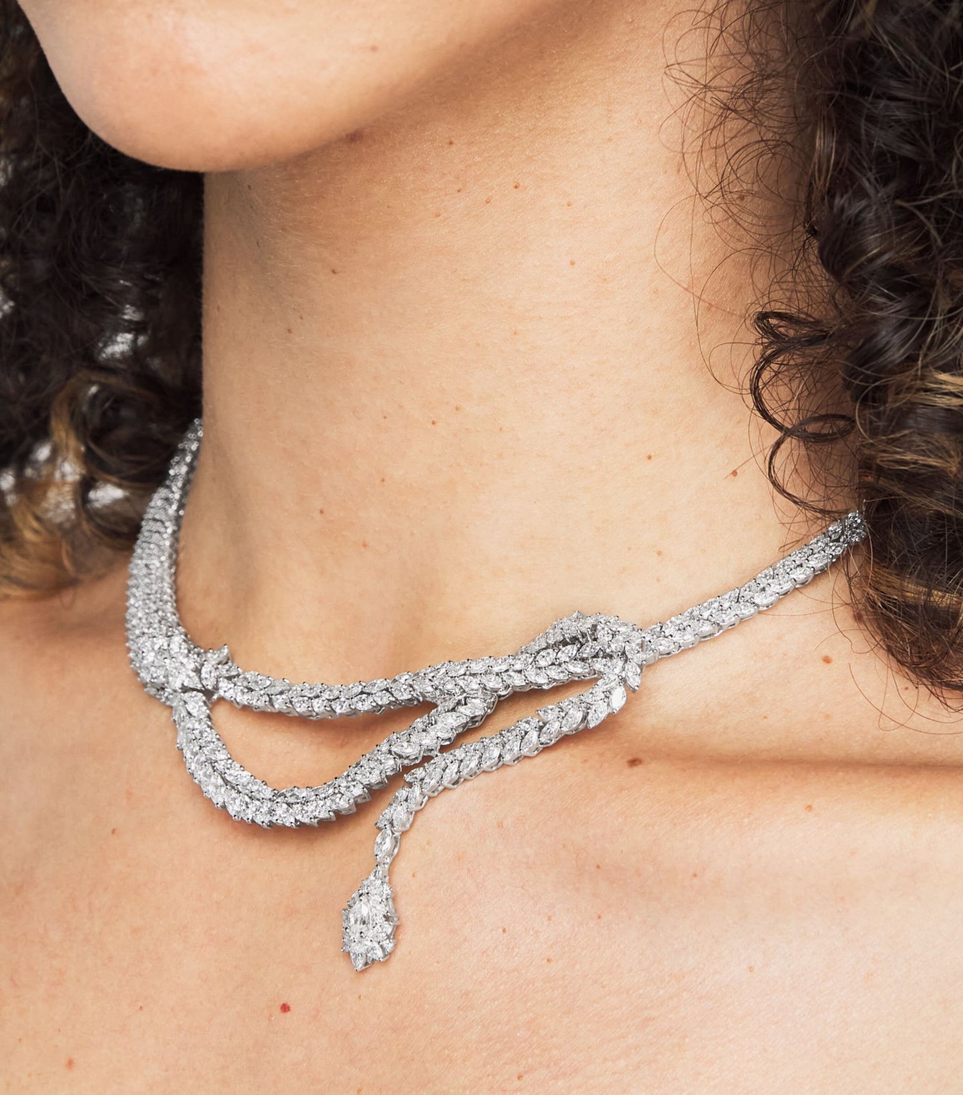 White Gold and Diamond Y-Couture Leaf Choker