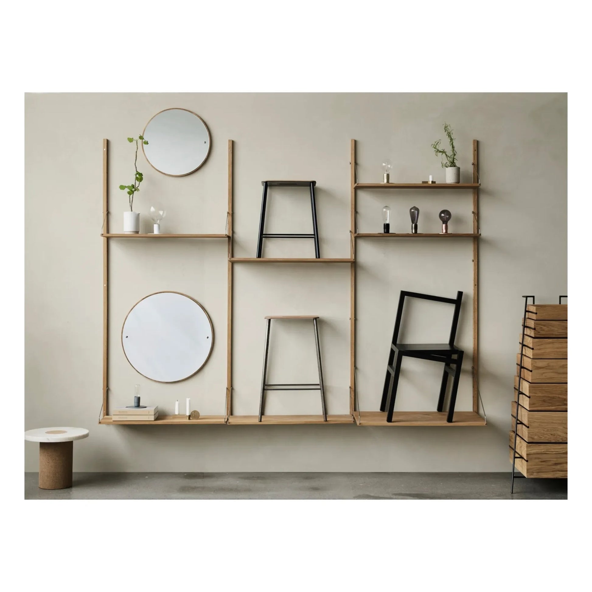 Frama - Round CM1 Wooden Mirror | Oak