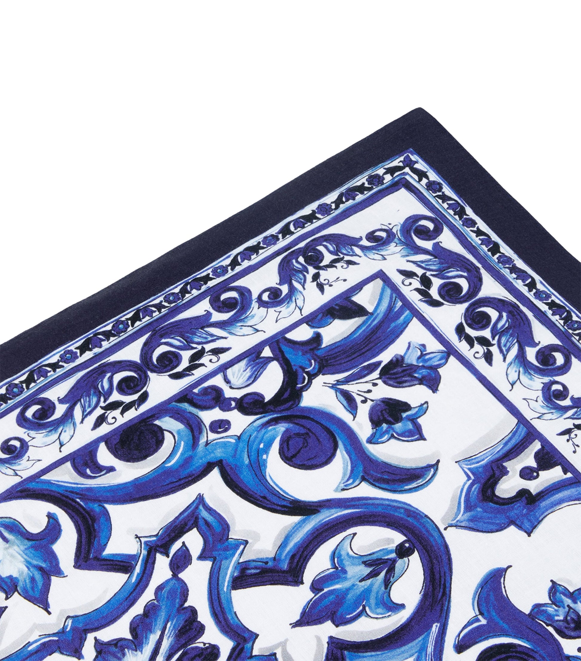 Dolce & Gabbana Casa Linen Blu Mediterraneo Majolica Placemat and Napkin Set