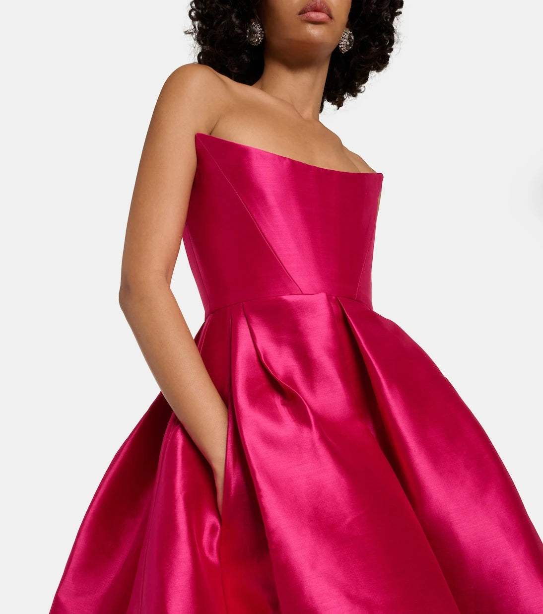 Alex Perry - Strapless midi dress