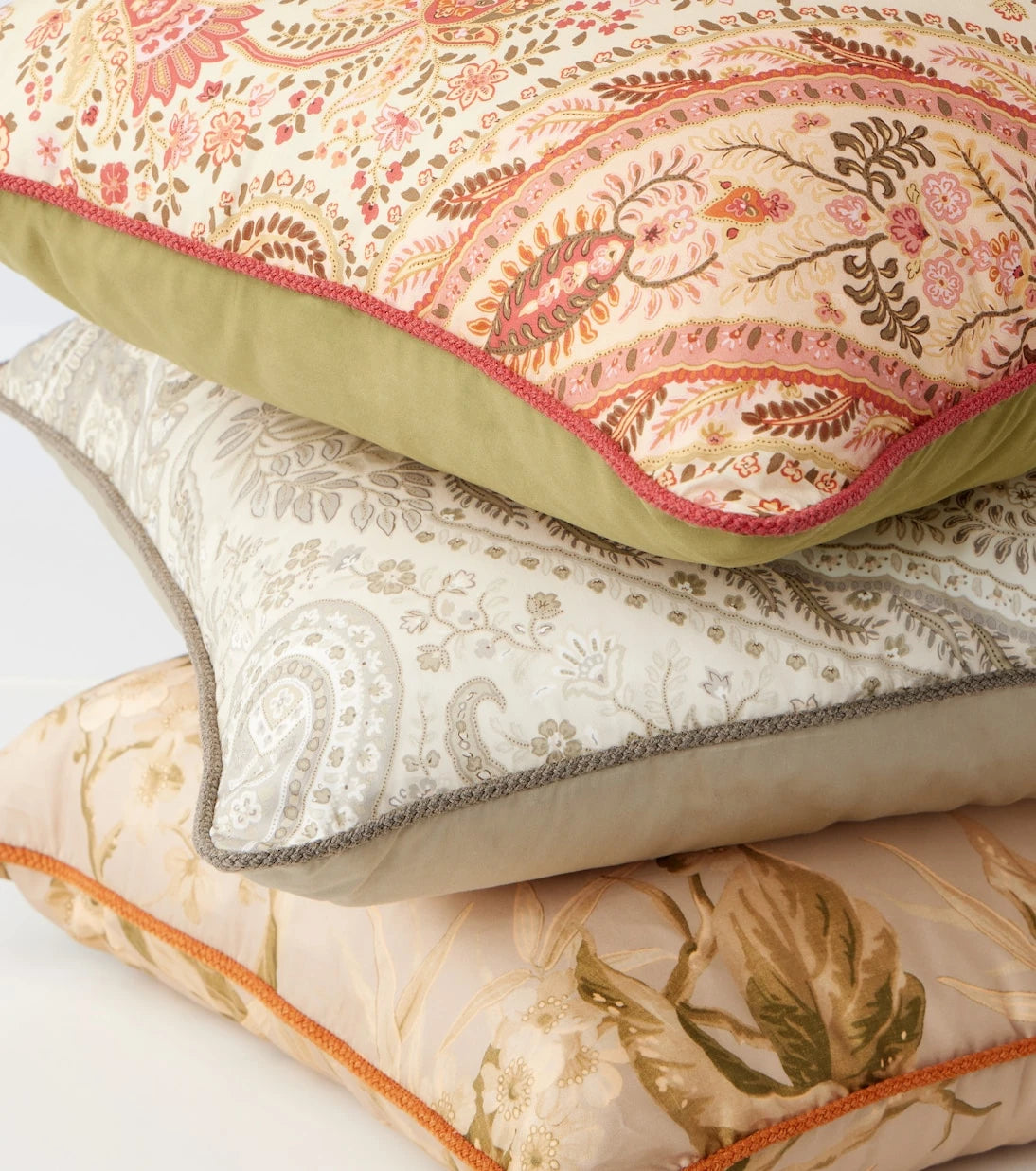 Etro - Embroidered cotton cushion