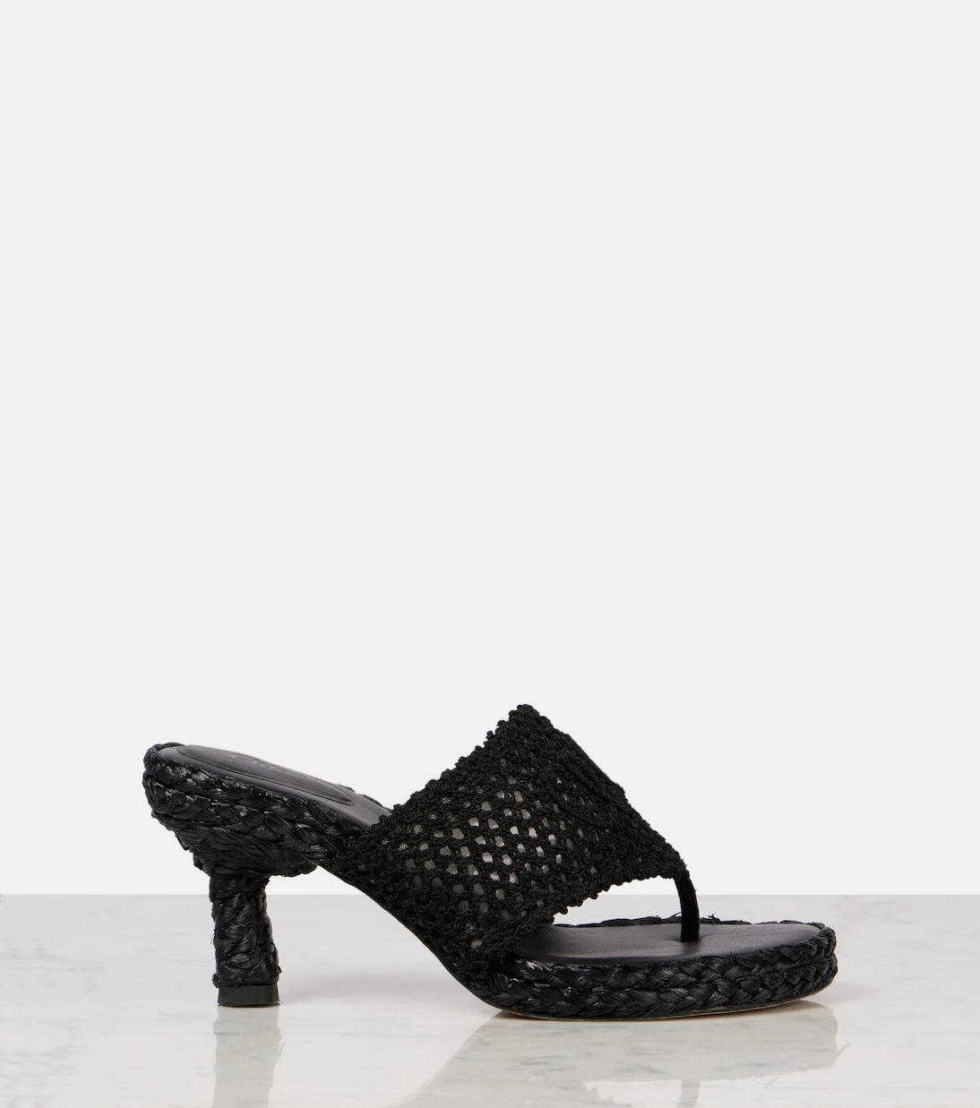 Chloé - Isla crochet thong sandals