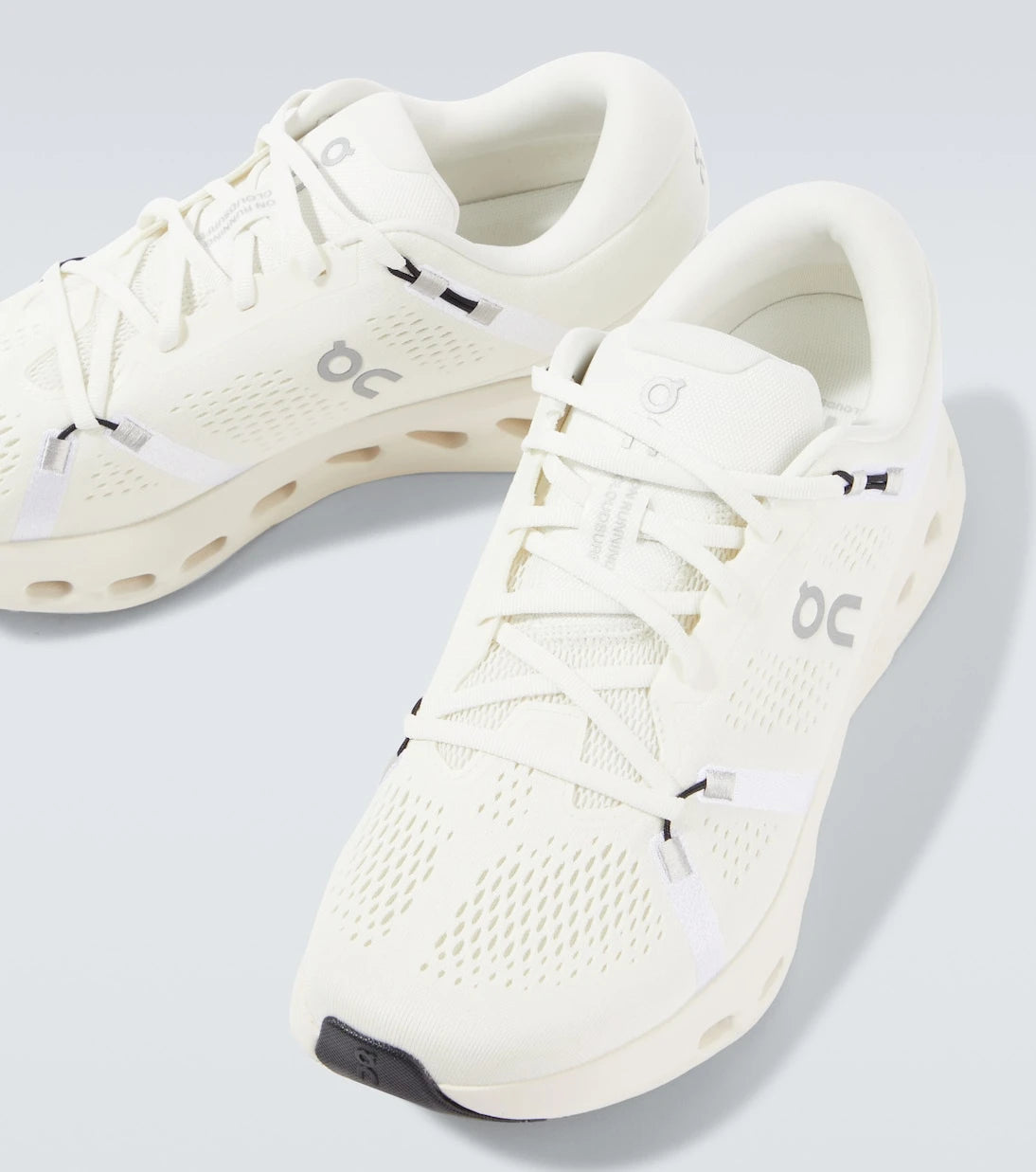 On - Cloudsurfer 2 sneakers