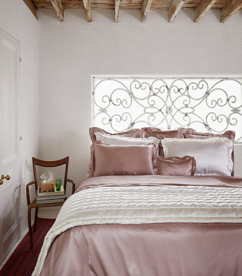 Silk Oxford Pillowcase (50cm x 75cm)