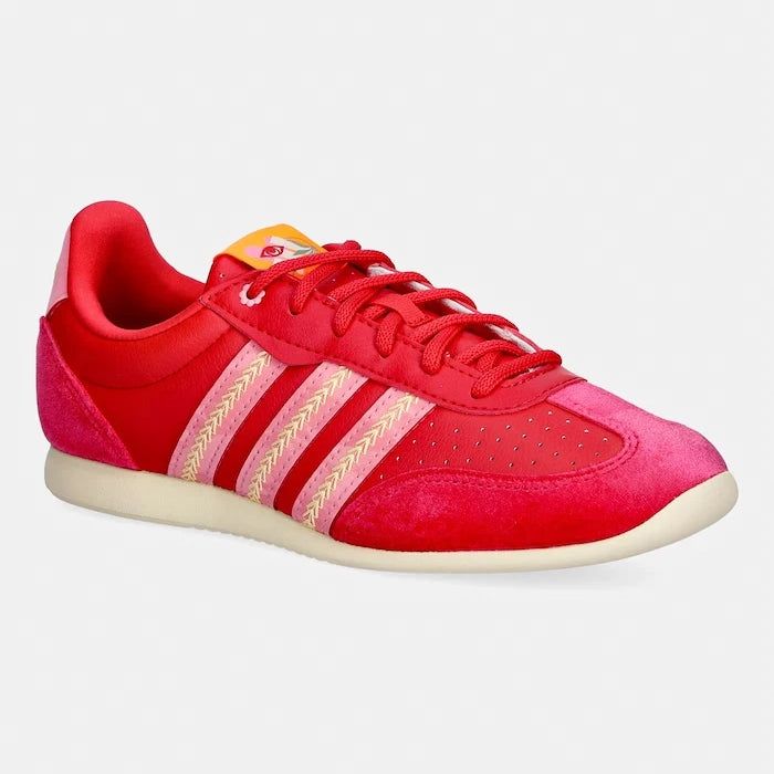 Маратонки adidas Barreda