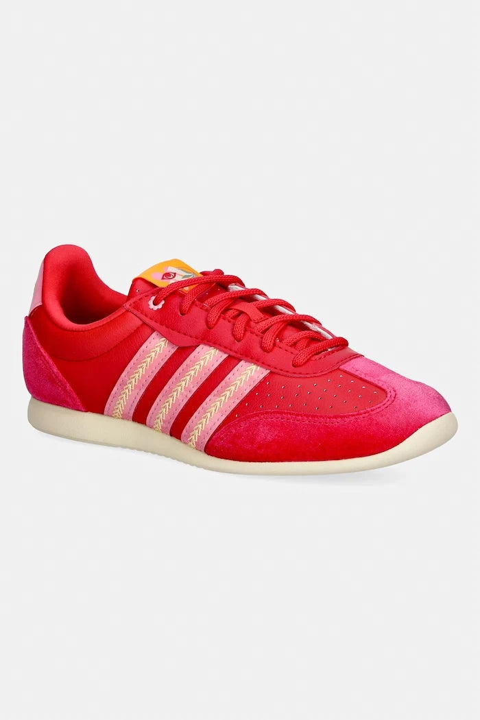 Маратонки adidas Barreda