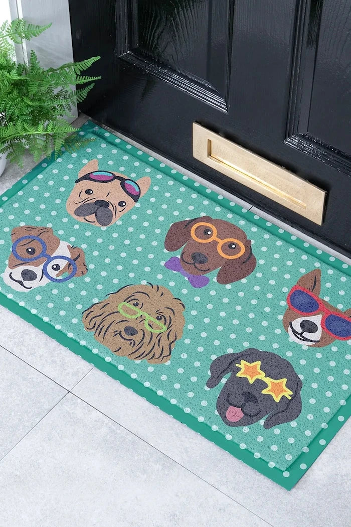 Artsy Doormats Dogs on Polka Dots Paspas