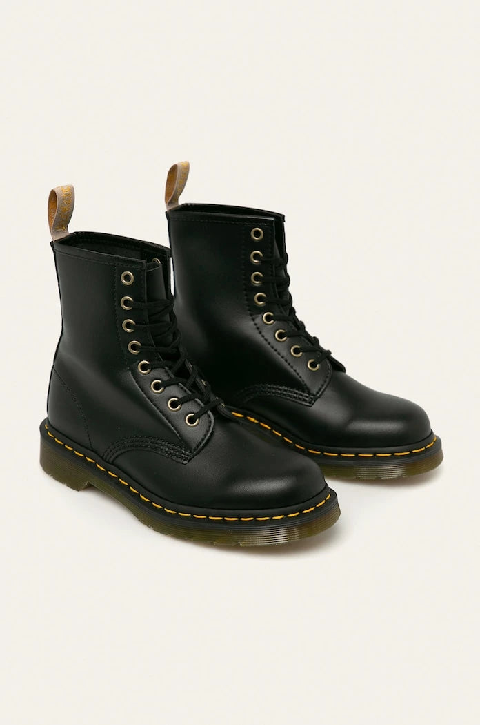 Dr. Martens Vegan 1460 Bot