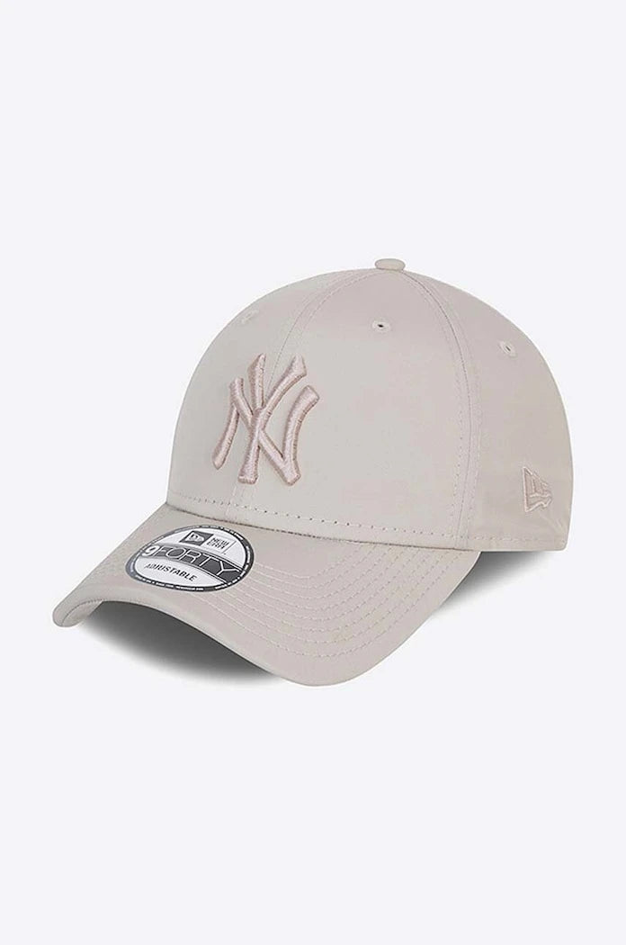 New Era LEAGUE ESSENTIAL 9FORTY® Vizörlü Şapka