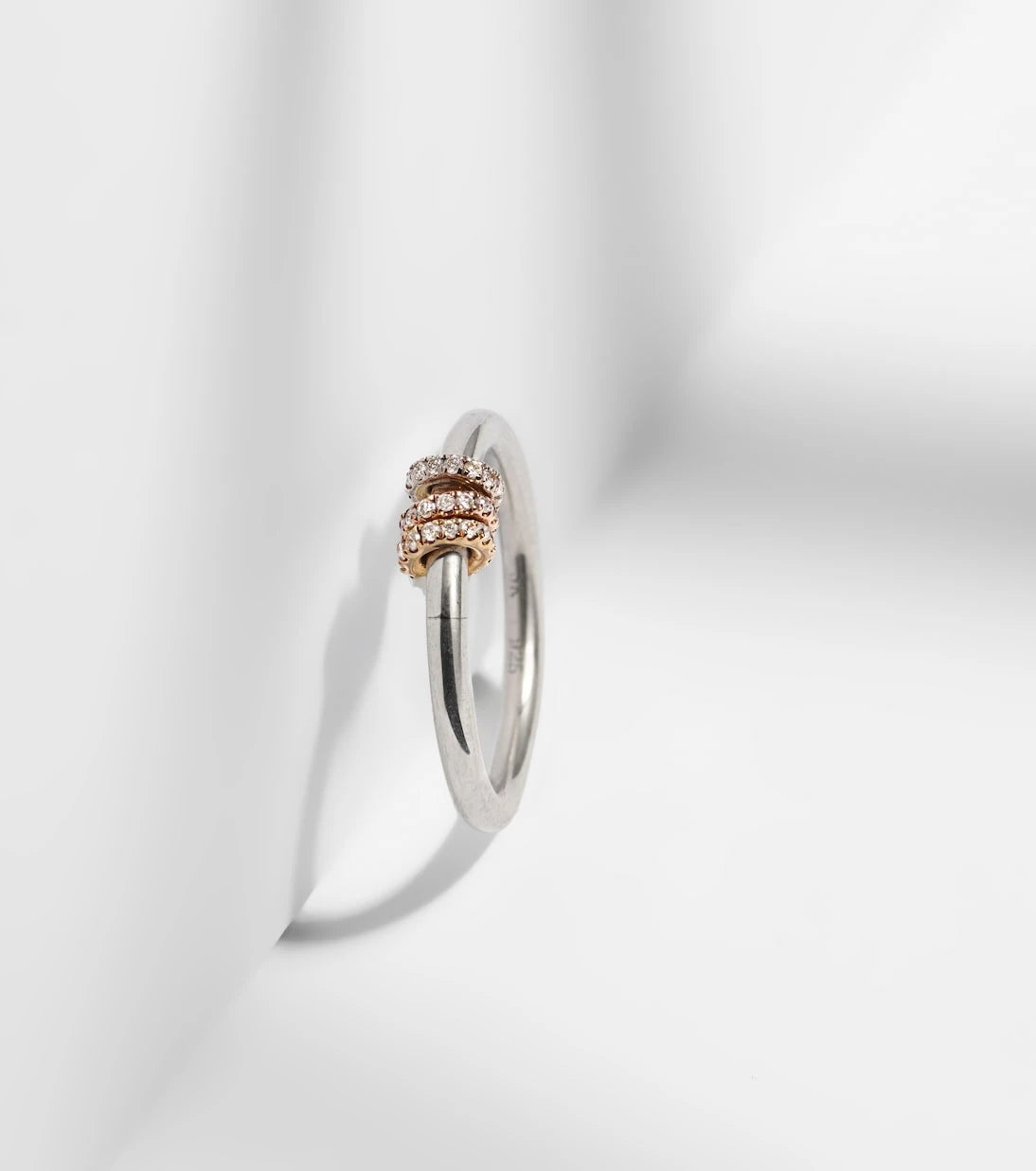 Spinelli Kilcollin - Sirius sterling silver and 18kt gold ring with diamonds