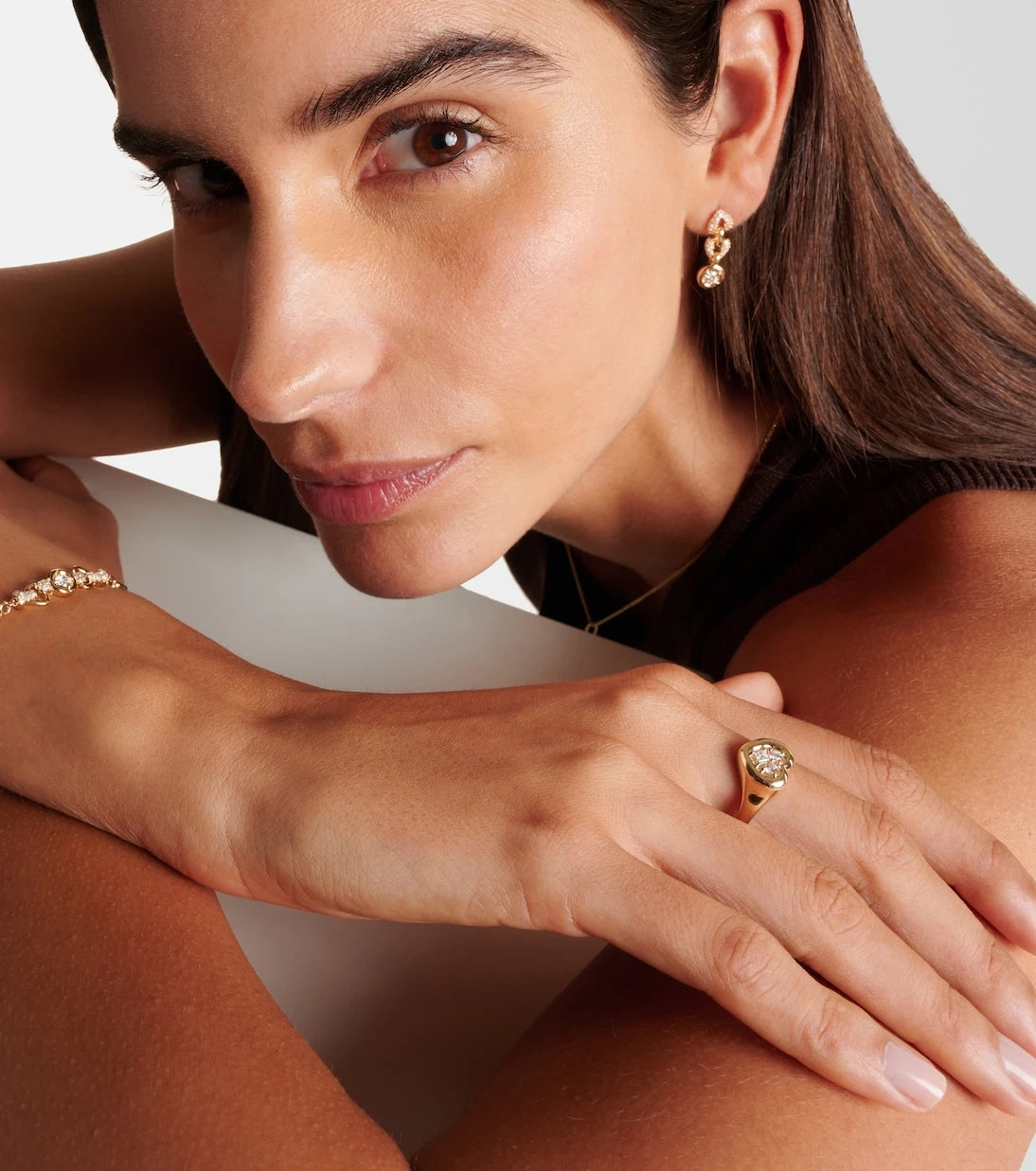 Stone and Strand - 14kt gold ring with diamonds