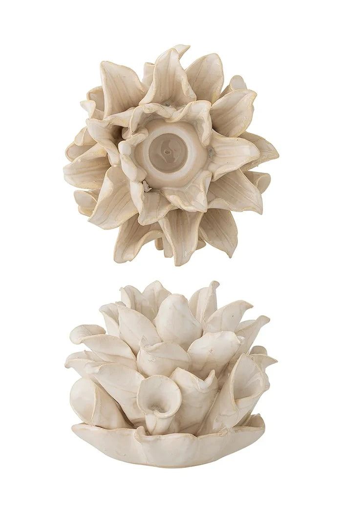 Dekoratif mumluk Bloomingville Phyllis 16,5 x 10,5 x 14 cm