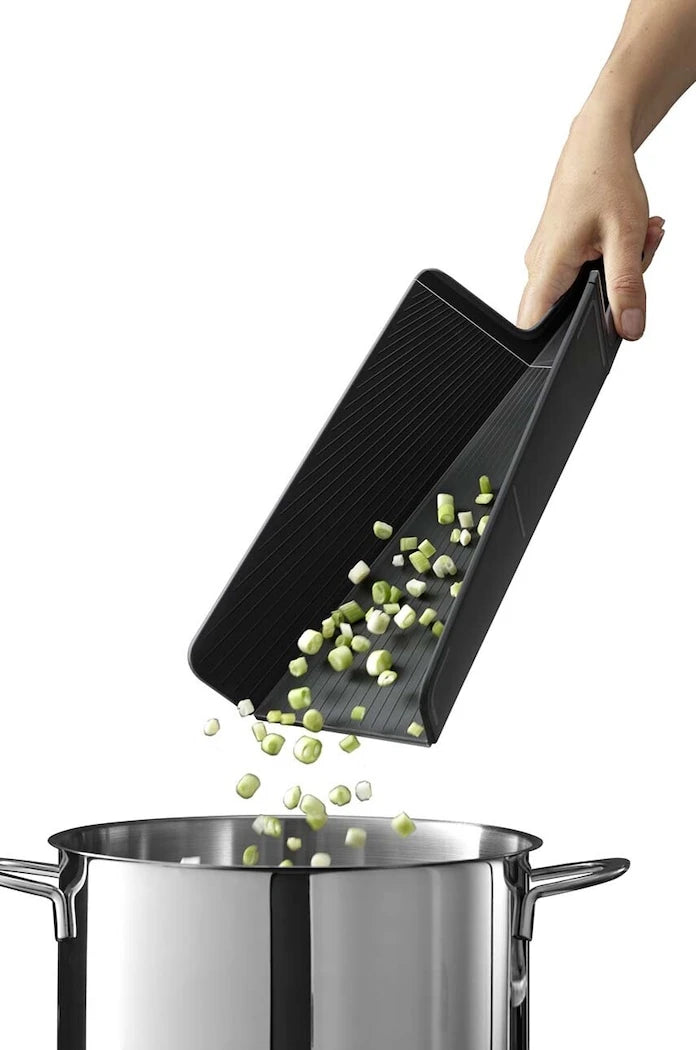 Joseph Joseph Chop2Pot™ Plus Kesme Tahtası